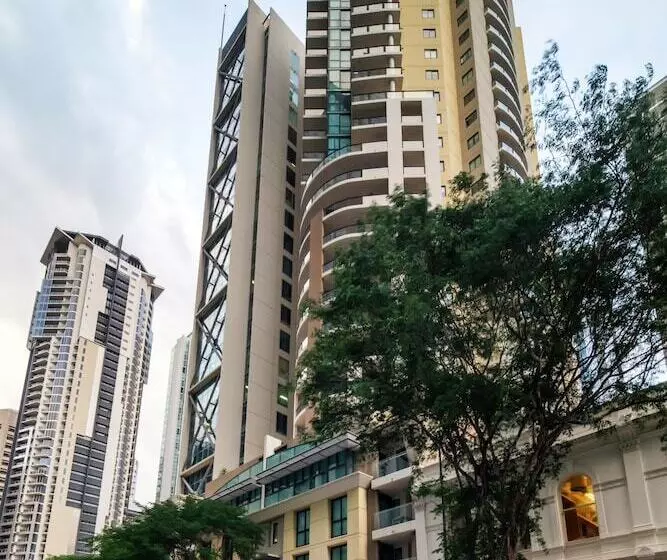 Отель Quest River Park Central