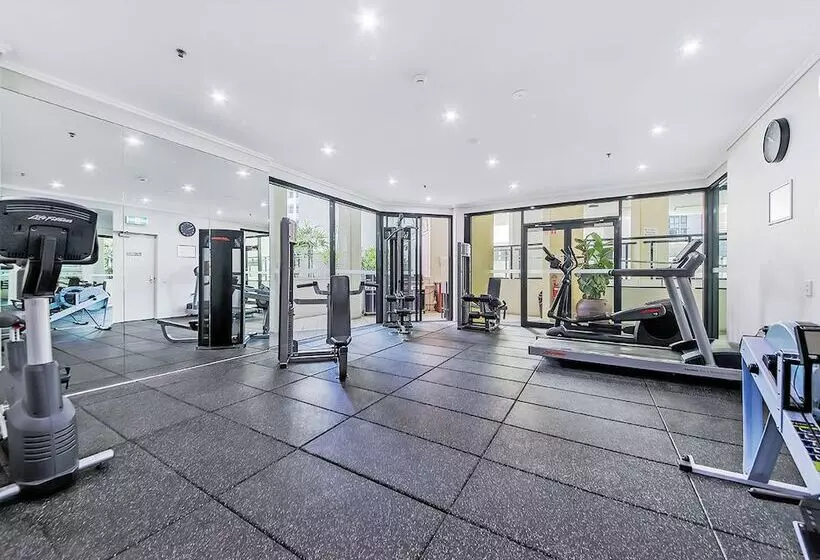 Отель Quest River Park Central