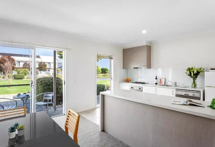 ホテル Quest Williamstown North