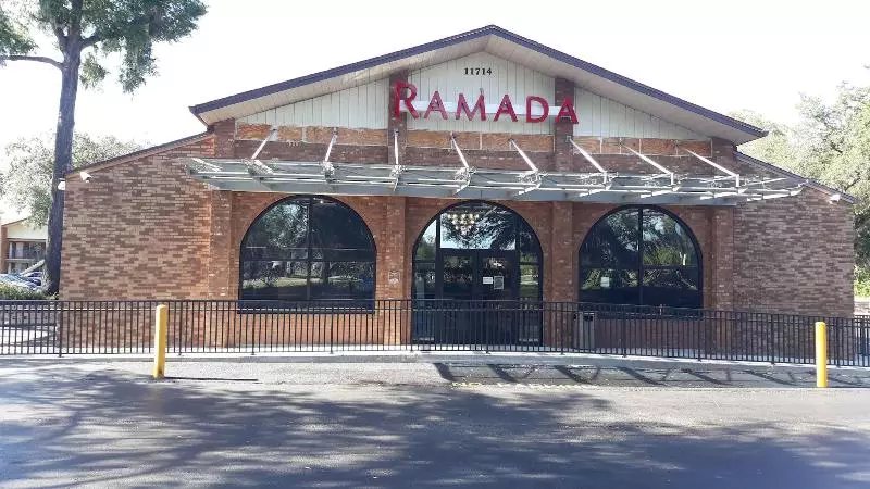 هتل Ramada By Wyndham Temple Terrace/tampa North
