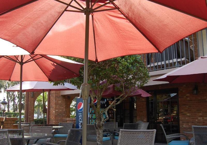 فندق Ramada By Wyndham Temple Terrace/tampa North