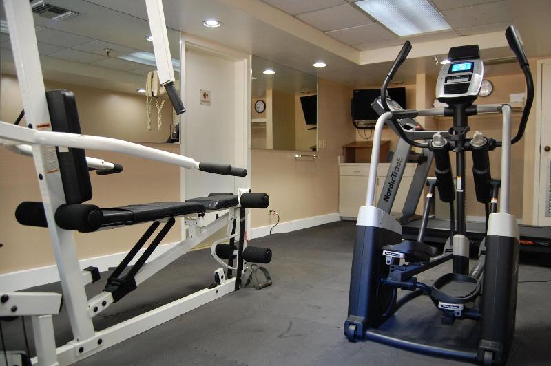 فندق Ramada By Wyndham Temple Terrace/tampa North