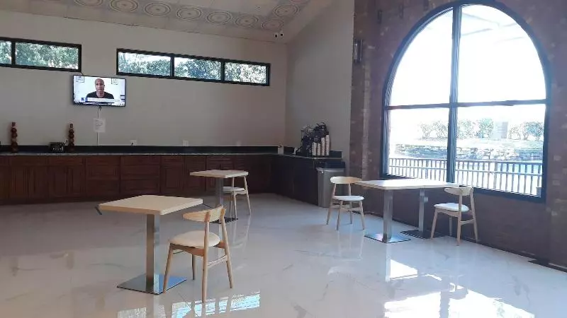 هتل Ramada By Wyndham Temple Terrace/tampa North