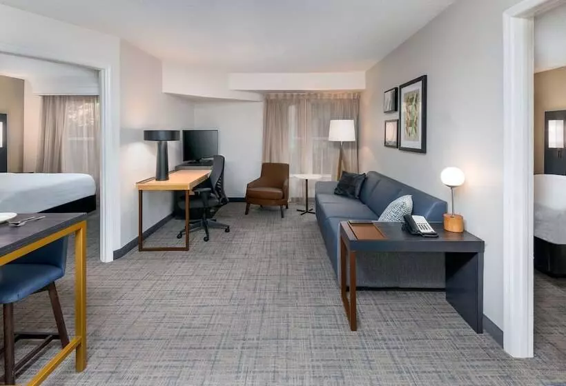 هتل Residence Inn Greenvillespartanburg Airport
