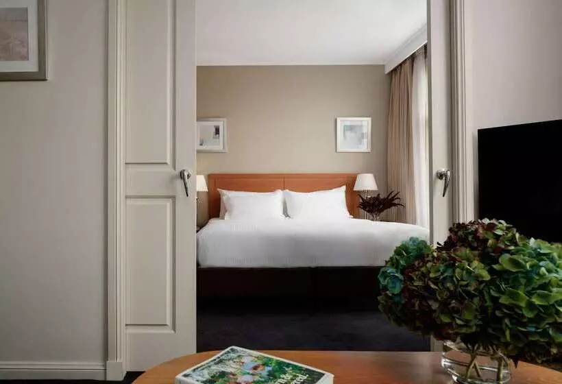 בית מלון כפרי Rydges Newcastle