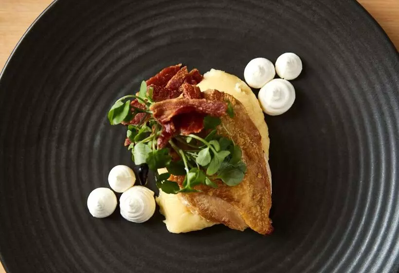 בית מלון כפרי Rydges Newcastle