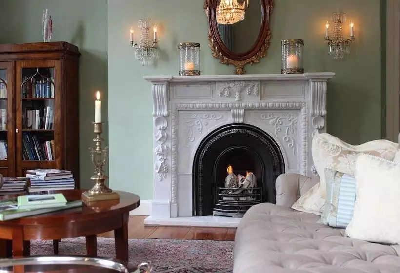 Schlosshotel Burg Schlitz