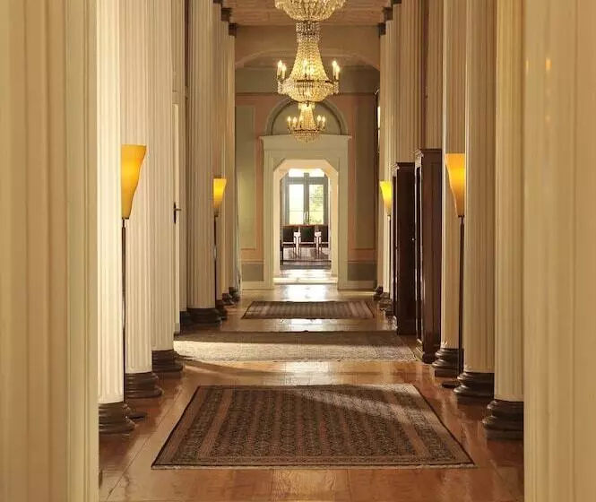 Schlosshotel Burg Schlitz