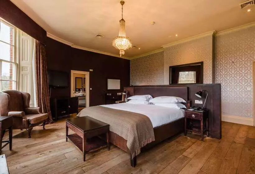 Отель Stoke Place  Part Of The Cairn Collection