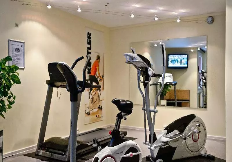 ホテル Tryp By Wyndham Halle