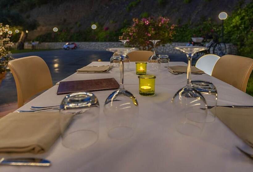 مبيت وإفطار La Risacca Relais