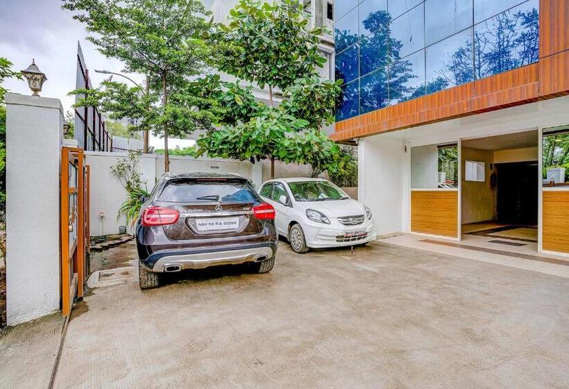 Fabhotel Paradise Inn   Nr Om Hospital