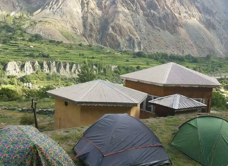 هتل Bagrote Sarai