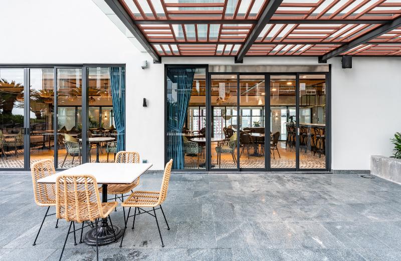 هتل Mövenpick Living West Hanoi