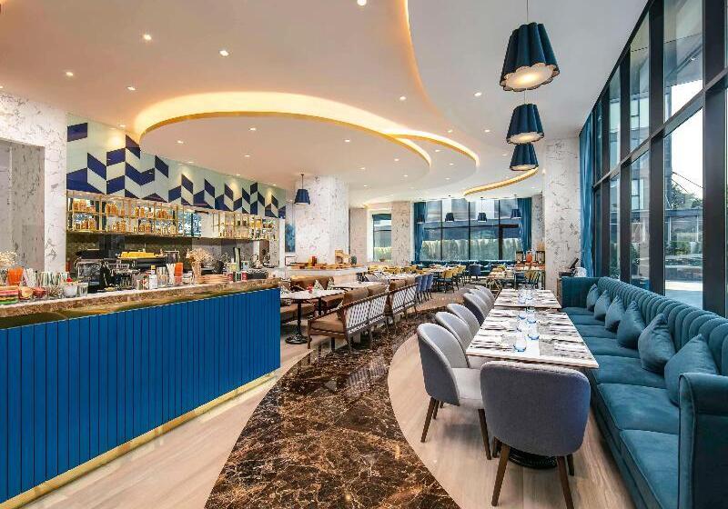 هتل Mövenpick Living West Hanoi