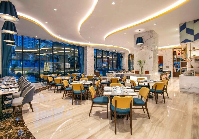 هتل Mövenpick Living West Hanoi