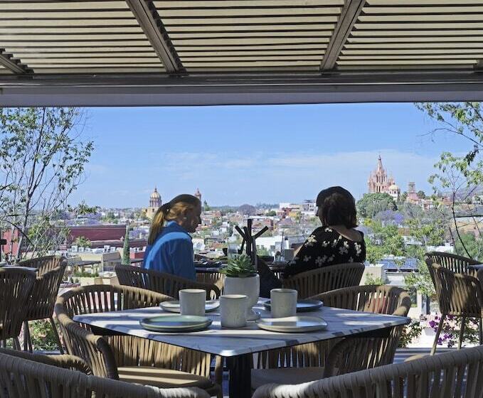 هتل El Golpe De Vista