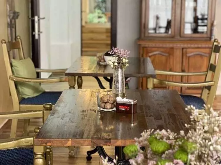 هتل Grand Boutique