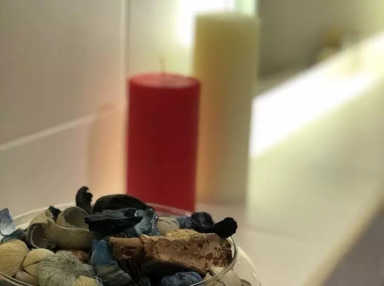 هتل Grand Boutique