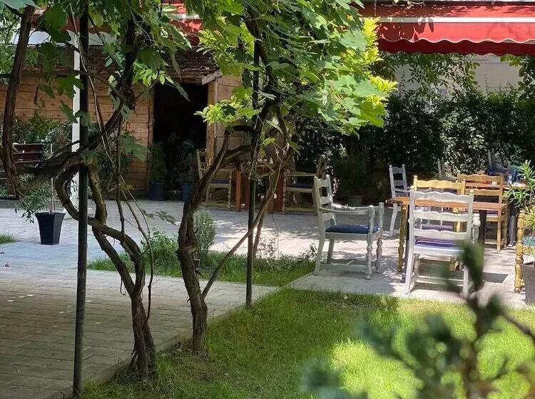 هتل Grand Boutique