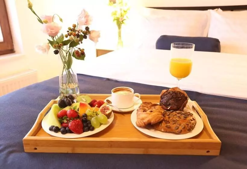 هتل Grand Boutique