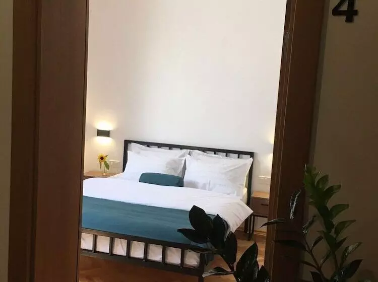 هتل Grand Boutique