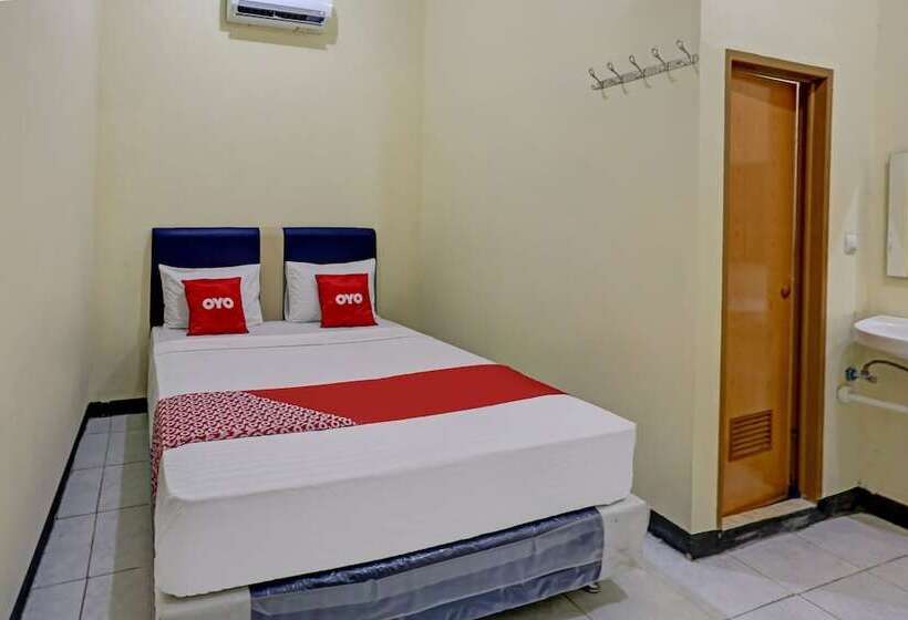 فندق Reddoorz Near Kelapa Gading