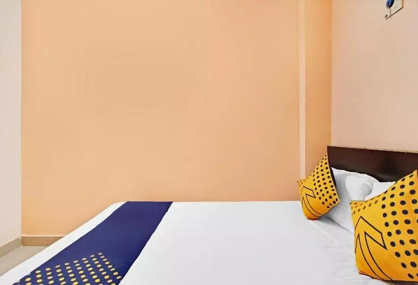 ホテル Spot On 61415 Sitara Grand Lodge