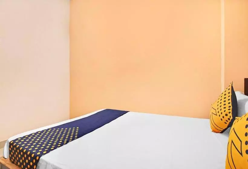 ホテル Spot On 61415 Sitara Grand Lodge