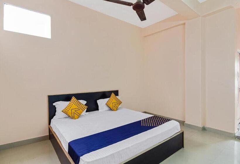 Hotel Spot On 61415 Sitara Grand Lodge