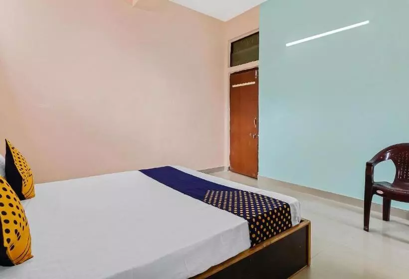 ホテル Spot On 61415 Sitara Grand Lodge