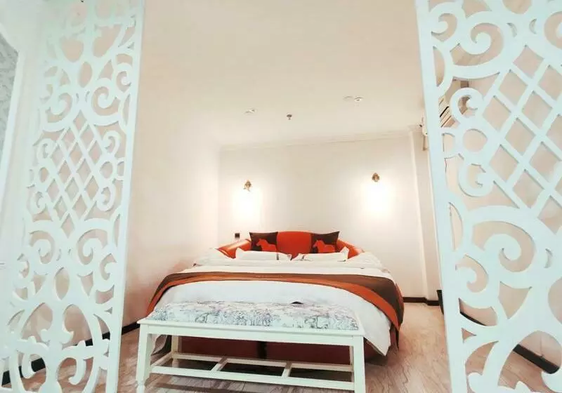 Jun Hotels Inner Mongolia Tongliao Hexi Chuangye Avenue