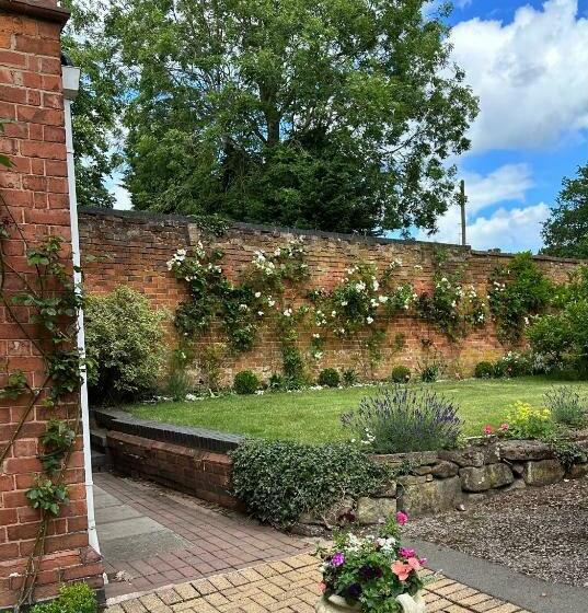 פנסיון Coundon Lodge Coventry