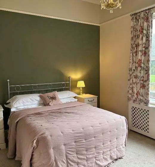 پانسیون Coundon Lodge Coventry