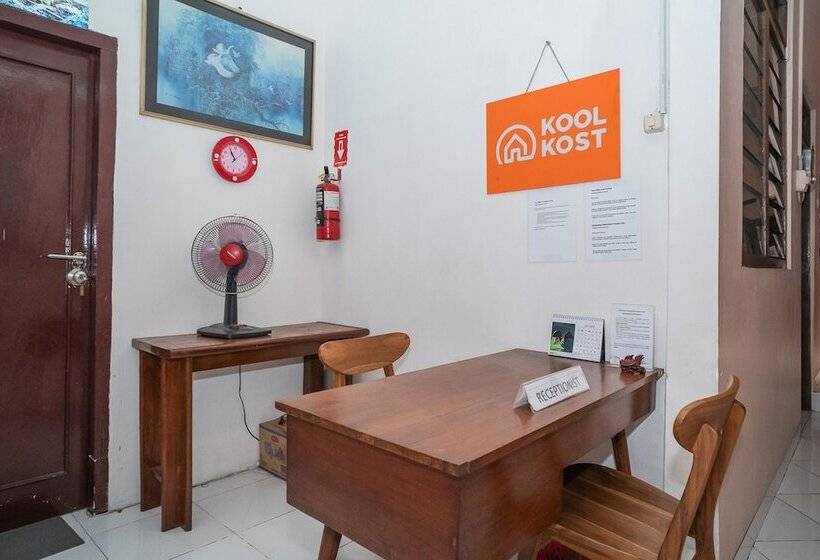 פנסיון Koolkost Near Golden Truly Mall