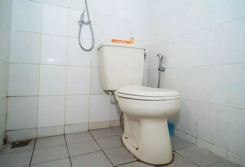 ペンション Koolkost Near Golden Truly Mall