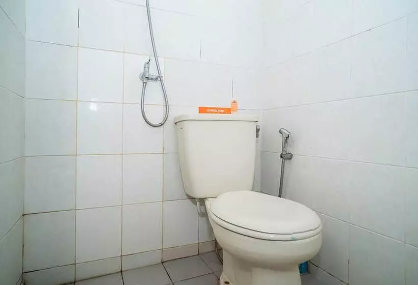 ペンション Koolkost Near Golden Truly Mall