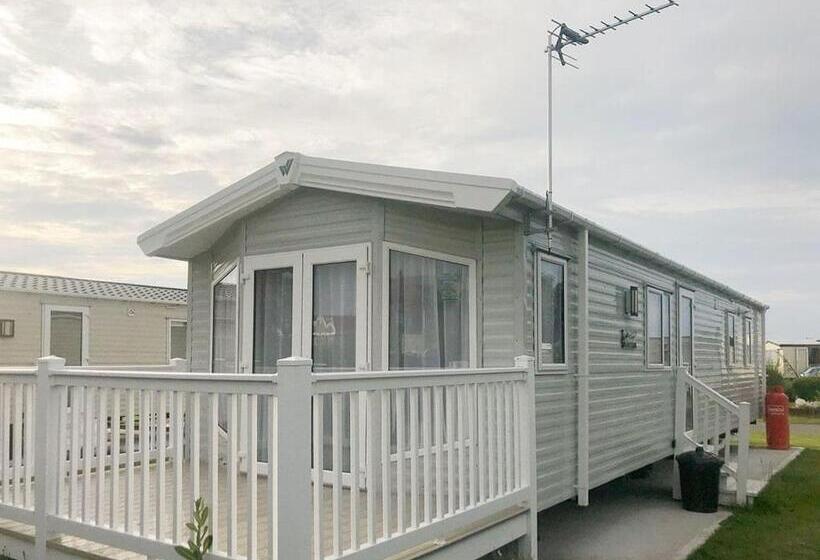 استراحتگاه Ty Gwyn Park