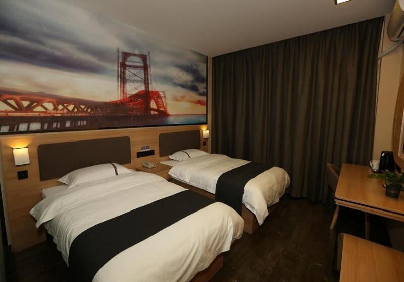 Thank Inn Chain Hotel Shanxi Xinzhou Xinfu District Xuefu East Street Heping Square