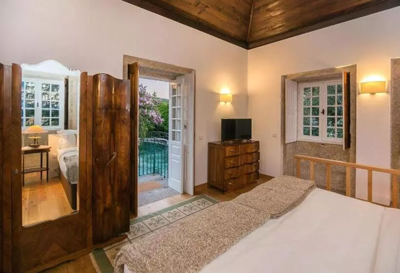 Hotelli Casas De Massinos