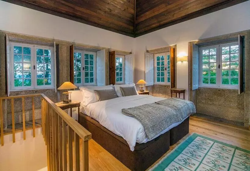 Hotelli Casas De Massinos