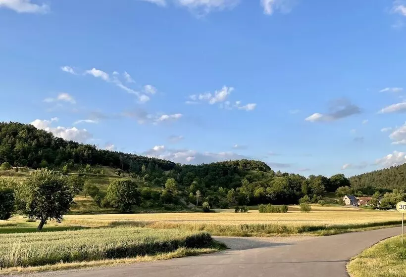 Hotelli Gästehaus Juhl