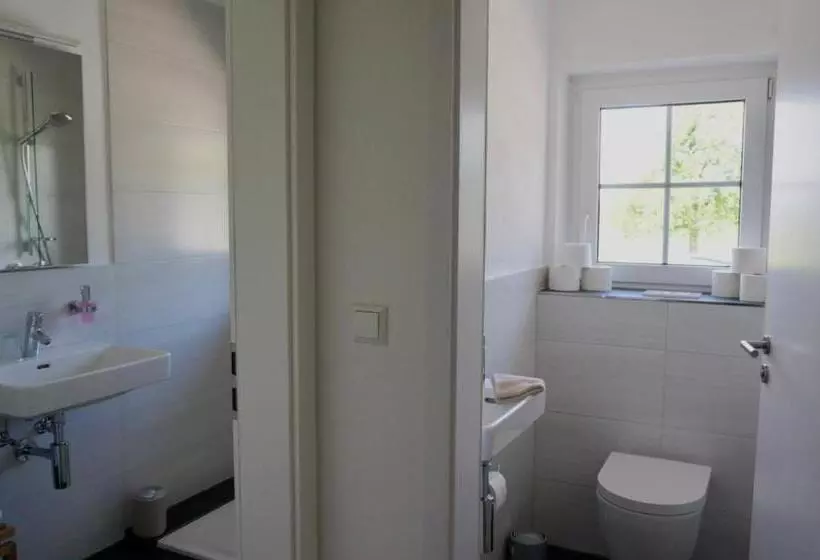 Hotelli Gästehaus Juhl