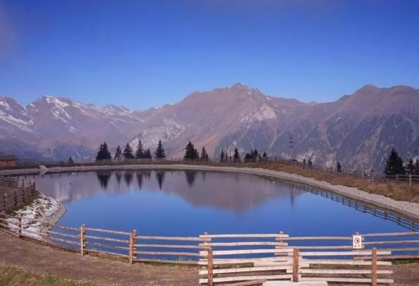 Hotelli Larchhof Ratschings