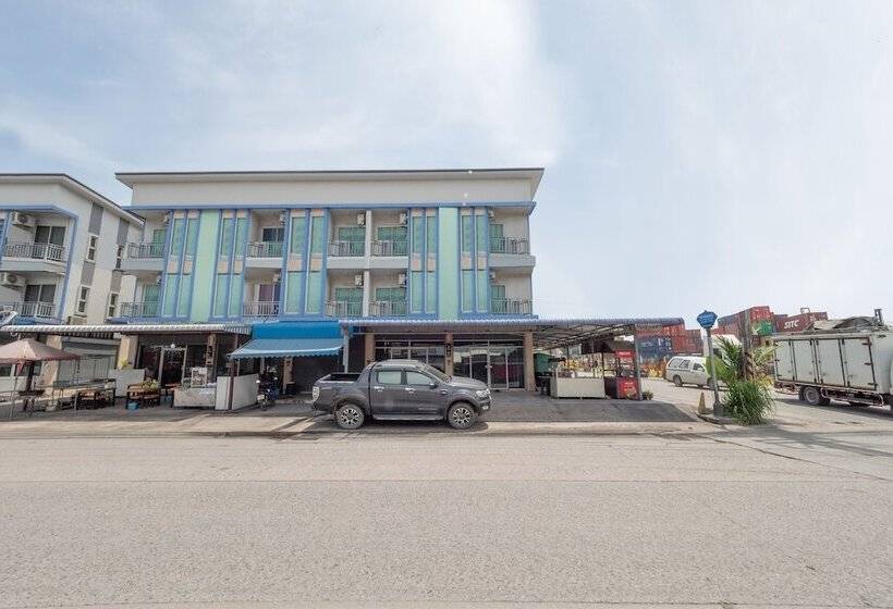 Hotel Oyo 1119 Sasiprapa Apartment