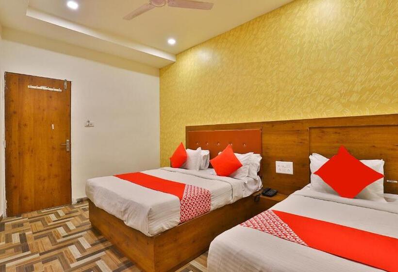 Hotell Oyo 30712 Surya