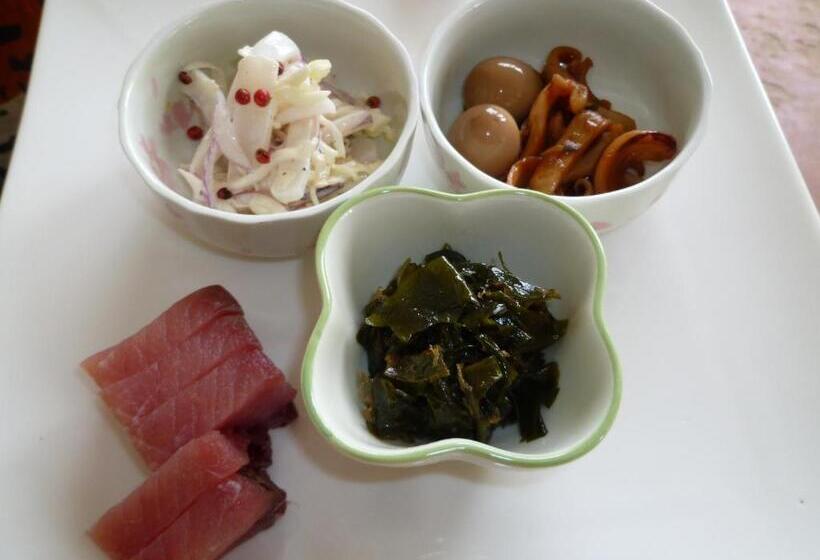 בית מלון כפרי Paradise Beach Bungalows