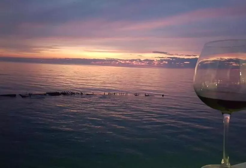 ホテル Ventus Harbor