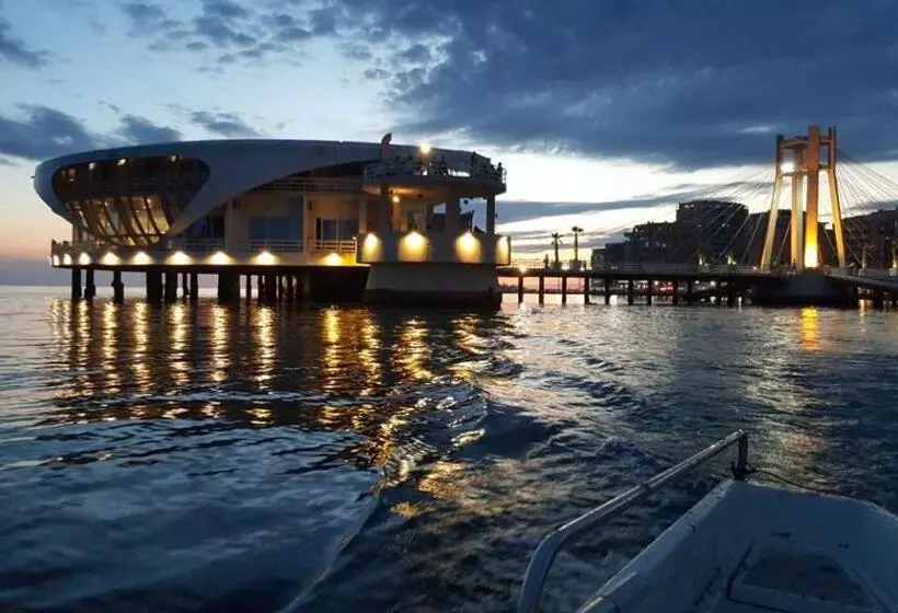 ホテル Ventus Harbor