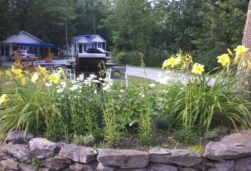 Motelli Maine Idyll Motor Court